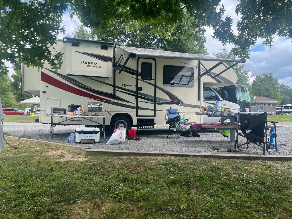 2016 Ford E-Series Cutaway Base's photo