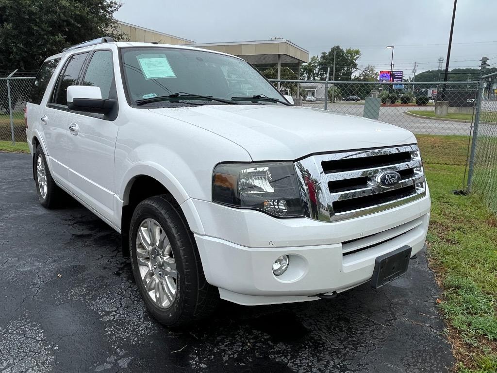 2013 Ford Expedition Limited's photo