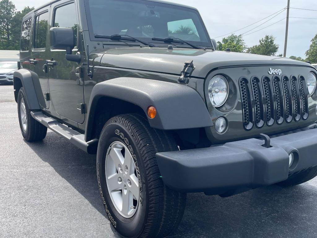 2016 Jeep Wrangler Sport S's photo